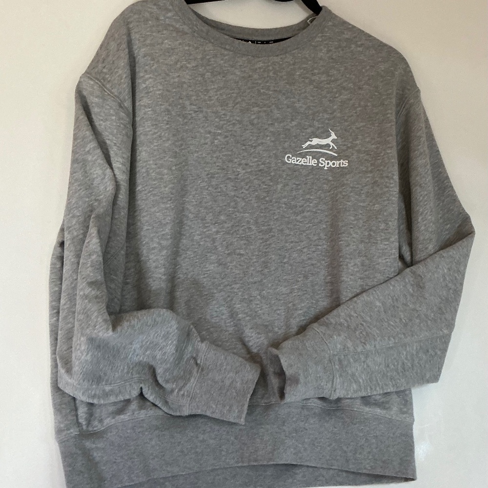 Gazelle Sports Adidas gray crewneck  Men’s sweatshirt size M